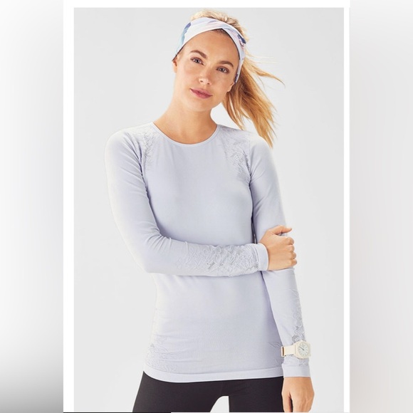 Fabletics Tops - *NWT* Fabletics Women’s M Blue Elise Seamless Floral Keyhole Long-Sleeves Top